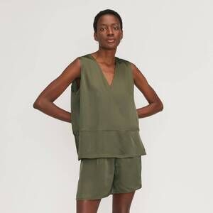 Everlane The Hammered Satin V-Neck Top